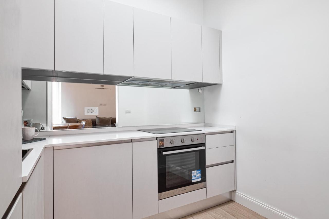Fontana Di Trevi!! Comfy&Elegant 3Bedroom 2Bath روما المظهر الخارجي الصورة